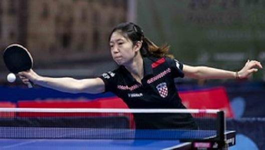 为足球爱好 为足球爱好